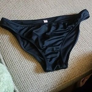 VS black bikini bottoms